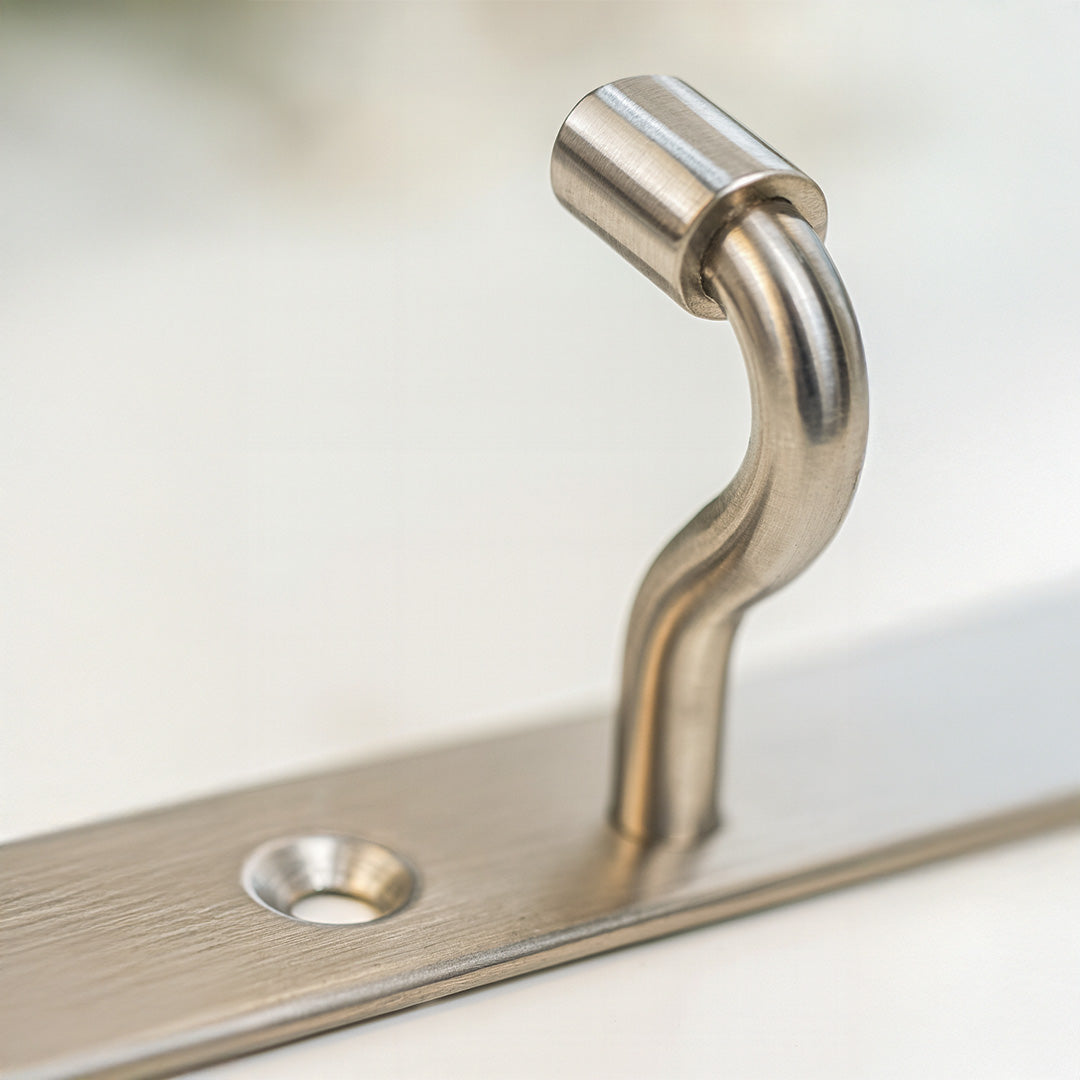 Primehut® 6 & 8 Pin Chrome Wall Hanger – Heavy-Duty Stainless Steel Hook Rail for Modern Home & Office Organization